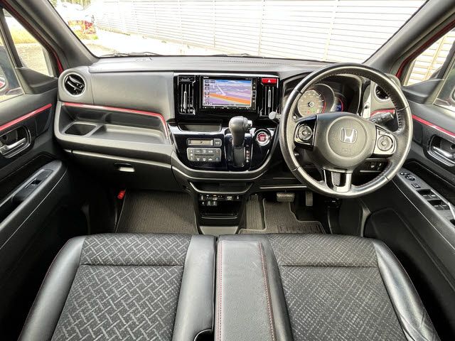 HONDA N-WGN CUSTOM 2018