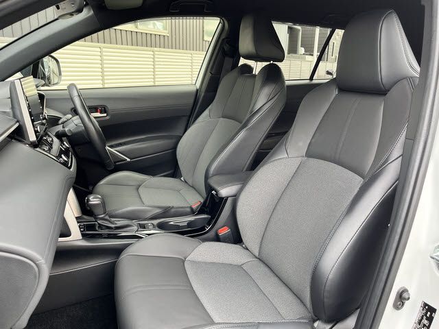 TOYOTA COROLLA CROSS HYBRID 2023