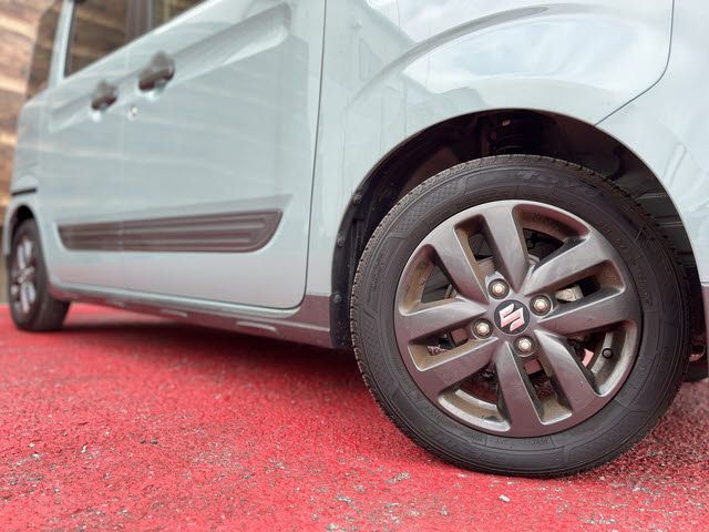 SUZUKI Spacia GEAR 2022