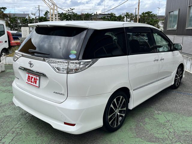 TOYOTA ESTIMA 2013