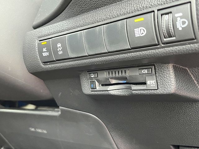 TOYOTA COROLLA SPORT HYBRID 2022