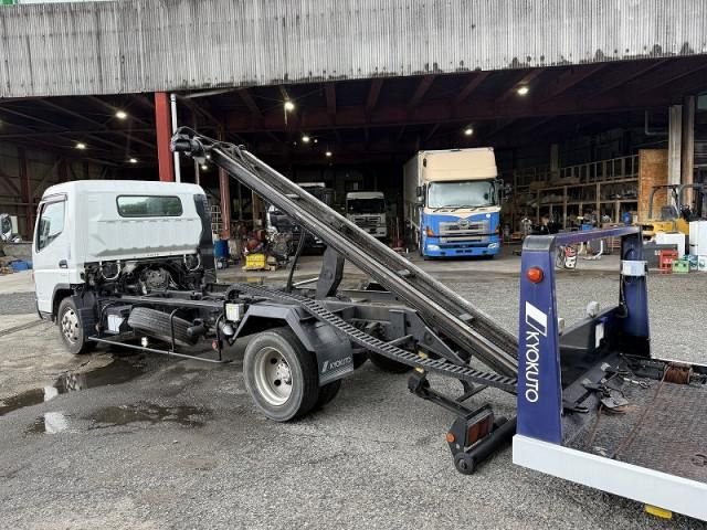 MITSUBISHI CANTER 2012