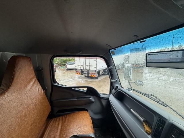 MITSUBISHI CANTER 2012