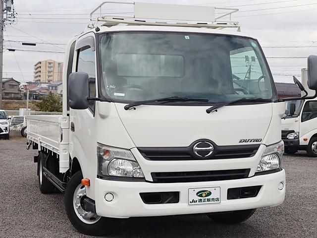 HINO DUTRO 2014