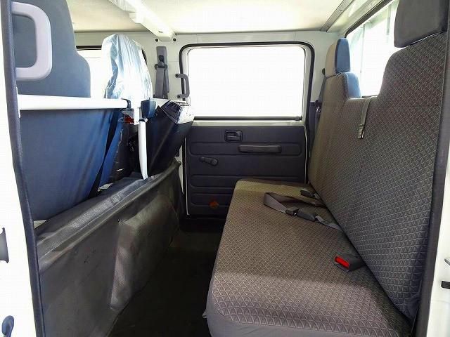 ISUZU ELF 2018