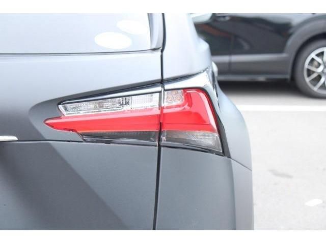 TOYOTA LEXUS NX200t 2014