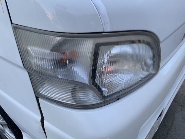 DAIHATSU HIJET truck 4WD 2010