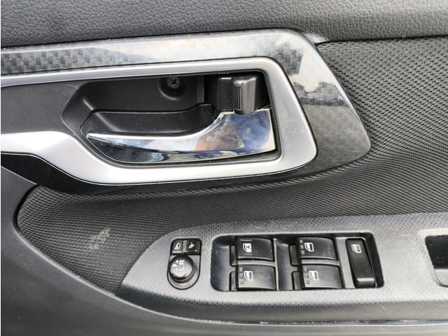 DAIHATSU MOVE CUSTOM 2019