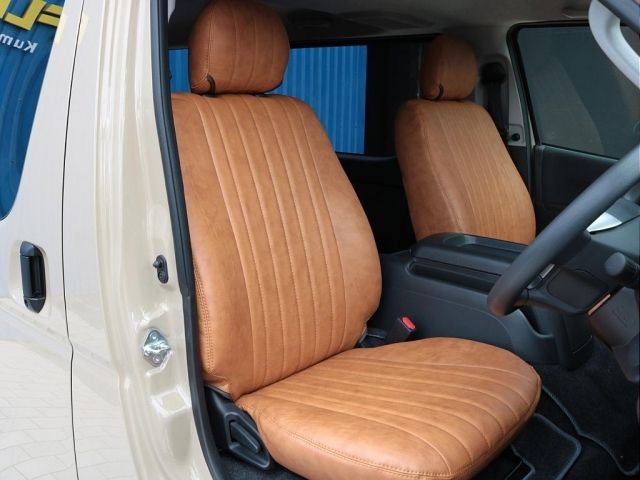 TOYOTA HIACE van 2WD 2025