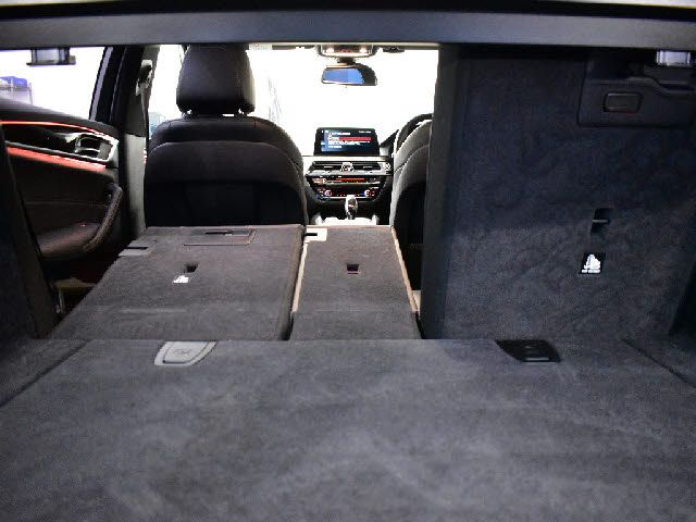 BMW BMW 5series TOURING 2018