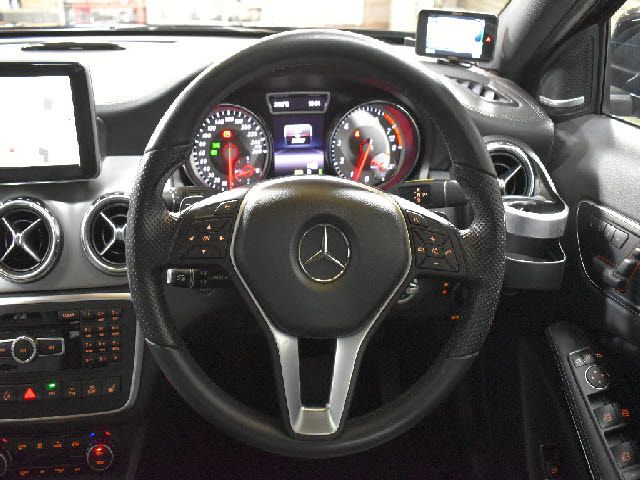 MERCEDES BENZ MERCEDES BENZ GLA class 2014