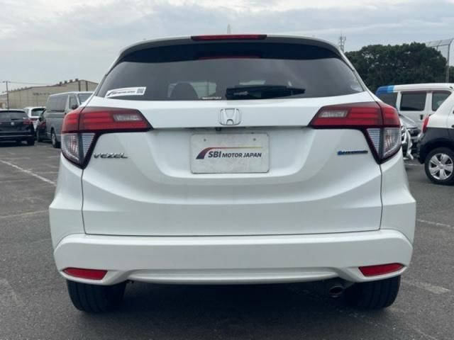 HONDA VEZEL HYBRID 2016