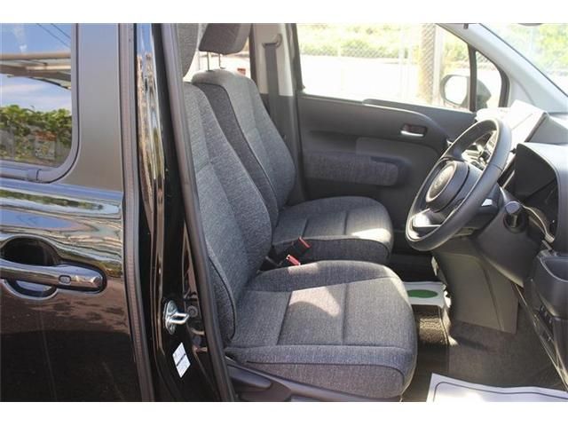 TOYOTA SIENTA HYBRID 2023