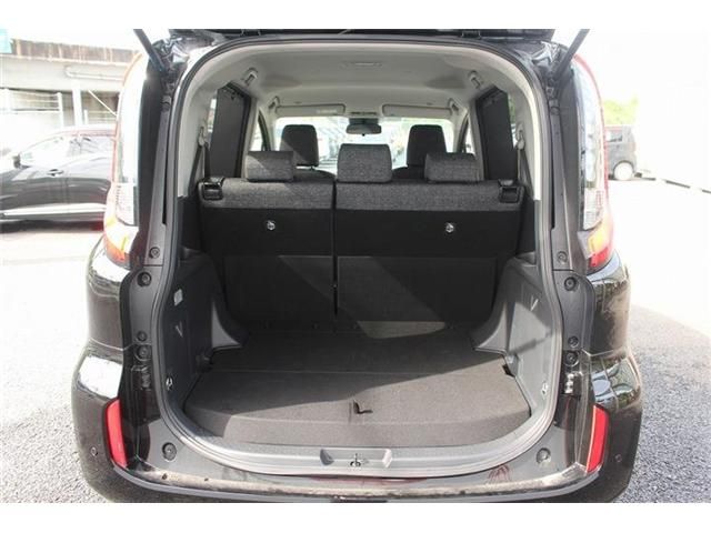 TOYOTA SIENTA HYBRID 2023