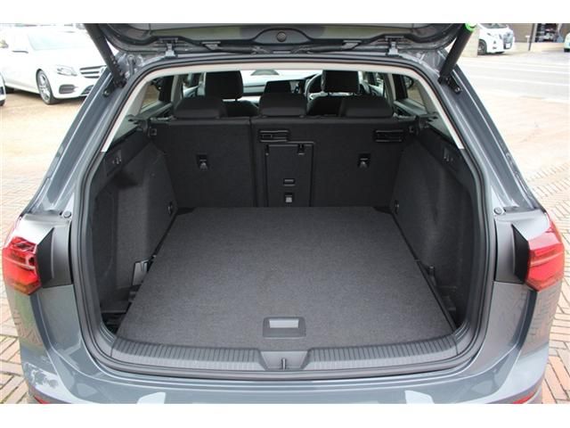 VOLKSWAGEN VOLKSWAGEN GOLF VARIANT 2021