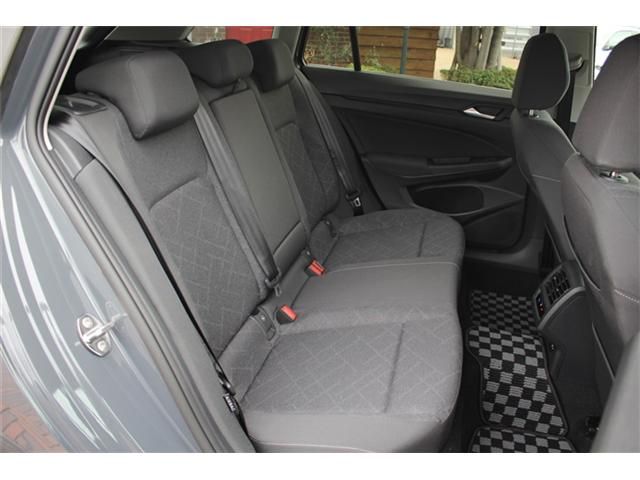 VOLKSWAGEN VOLKSWAGEN GOLF VARIANT 2021