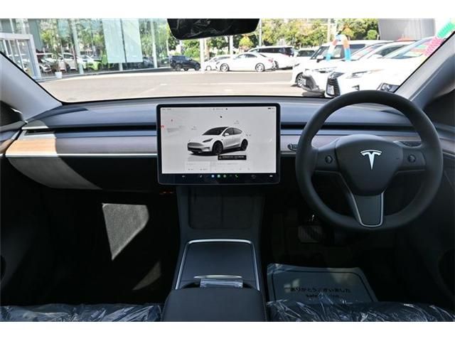 TESLA TESLA MODEL Y 2025