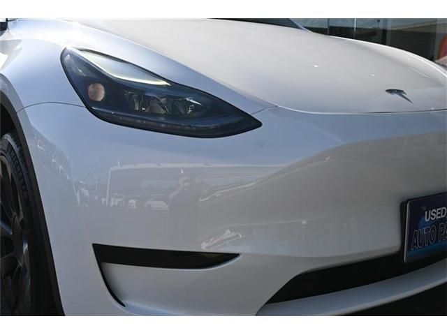 TESLA TESLA MODEL Y 2025