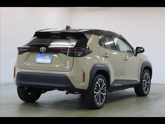 TOYOTA YARIS CROSS HYBRID 2021