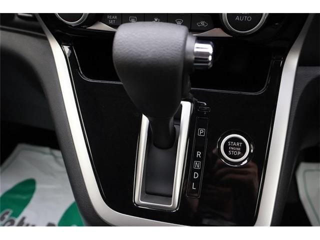 NISSAN SERENA  S-HYBRID 2016