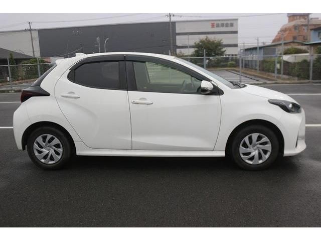 TOYOTA YARIS HYBRID 2020