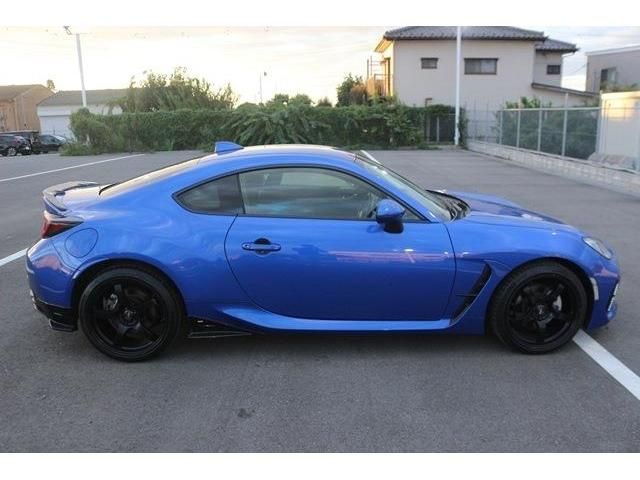 SUBARU BRZ 2022