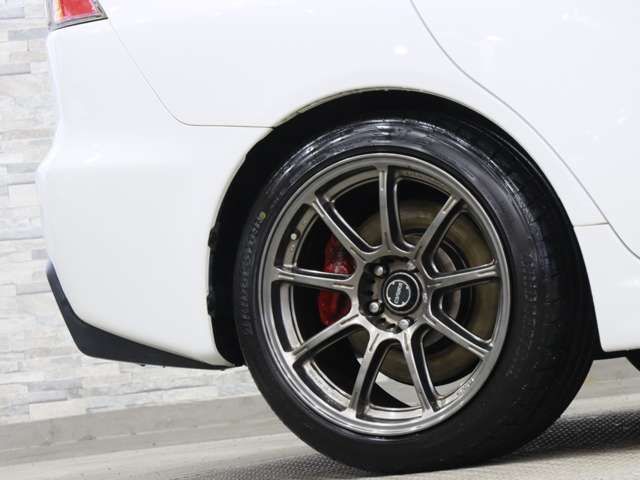 MITSUBISHI LANCER  4WD 2012