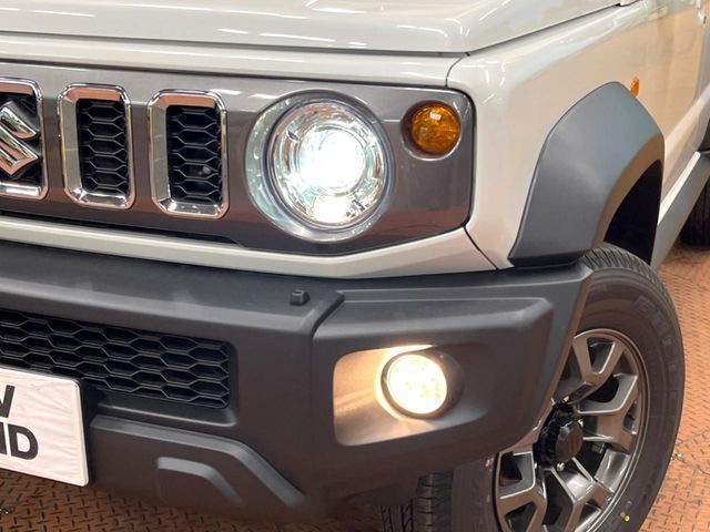SUZUKI JIMNY NOMADE 2025