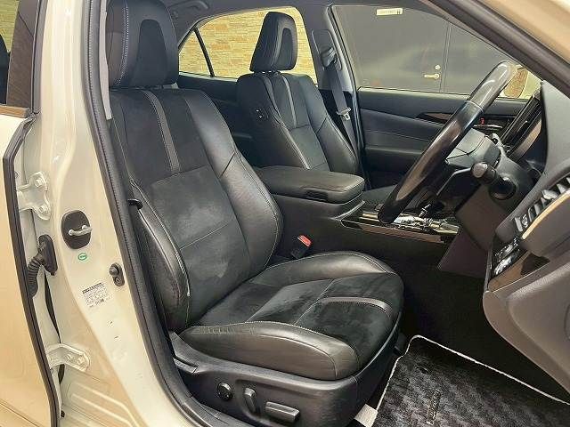 TOYOTA CROWN sedan 2017