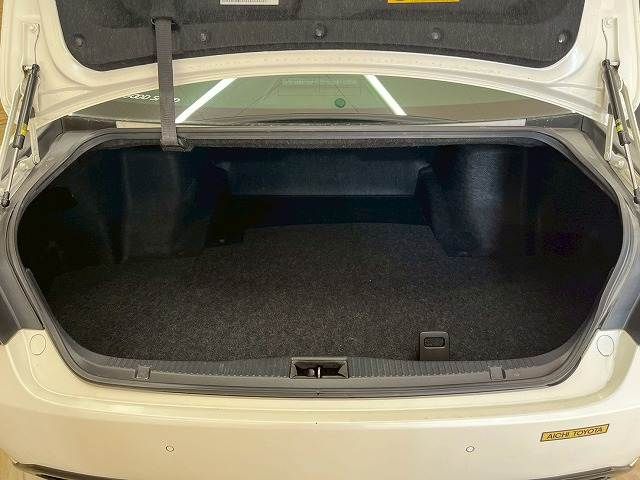 TOYOTA CROWN sedan 2017