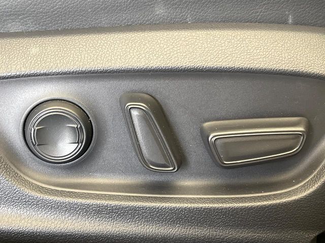 TOYOTA CAMRY HYBRID 2020