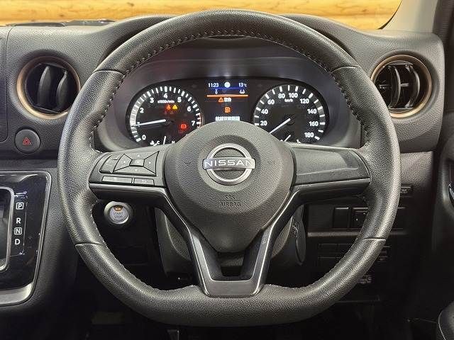 NISSAN CARAVAN van 2WD 2022