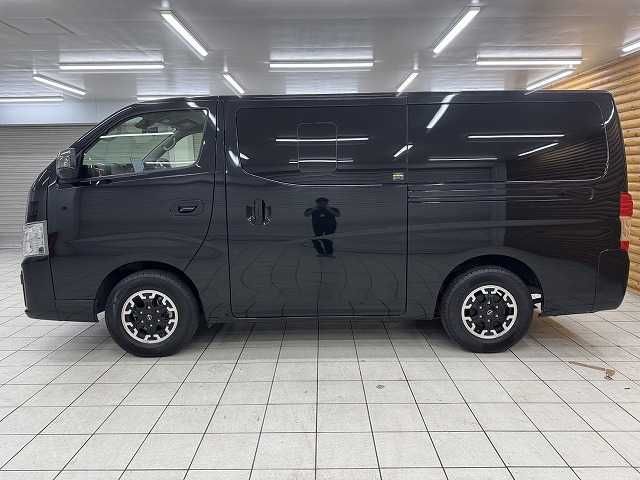 NISSAN CARAVAN van 2WD 2022