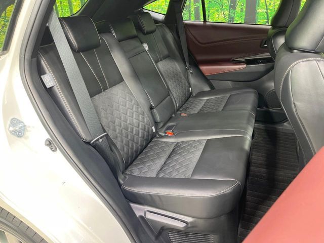 TOYOTA HARRIER 2WD 2019