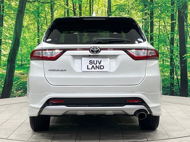 TOYOTA HARRIER 2WD 2019