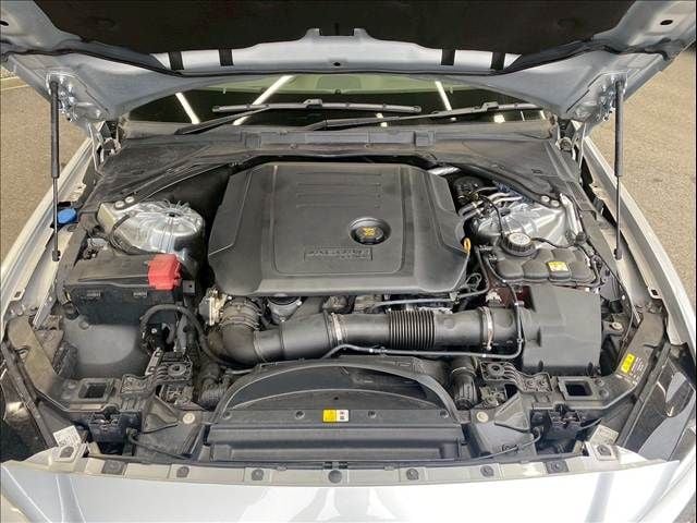 JAGUAR JAGUAR XEseries 2019