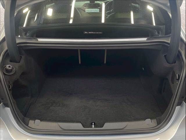 JAGUAR JAGUAR XEseries 2019