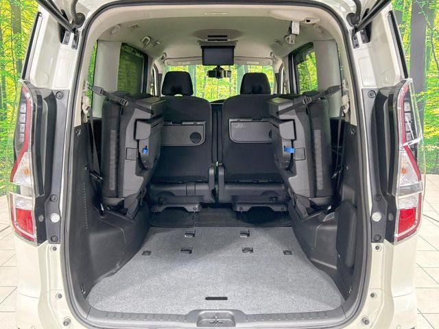 NISSAN SERENA  WG 2022