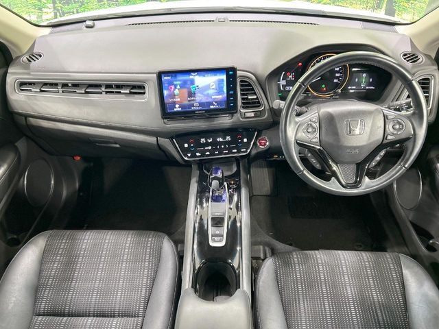 HONDA VEZEL HYBRID 2016