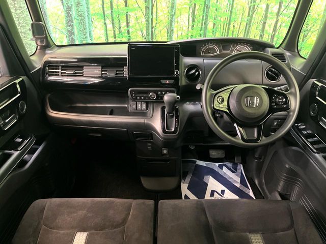 HONDA N BOX CUSTOM 2021