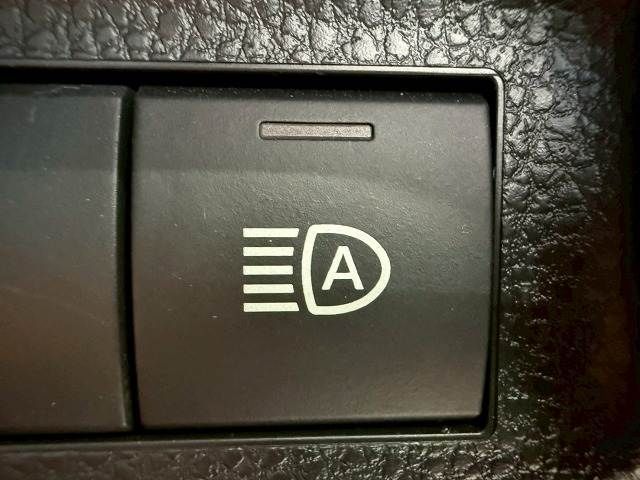 TOYOTA RAV4 4WD 2023