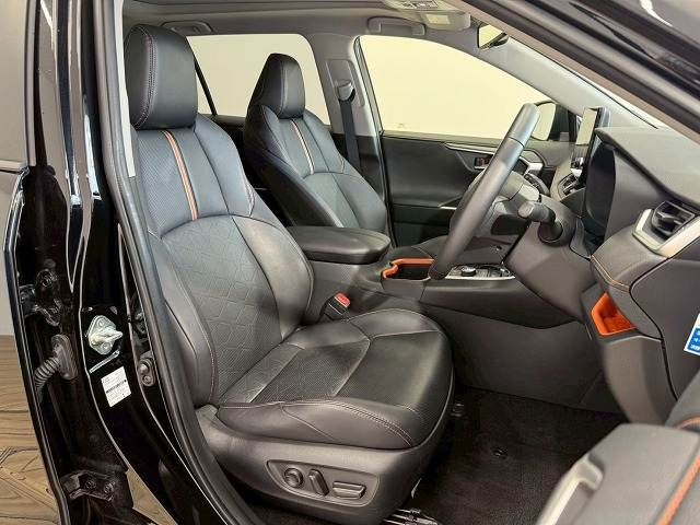 TOYOTA RAV4 4WD 2023