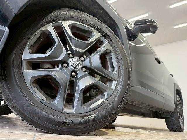 TOYOTA RAV4 4WD 2023