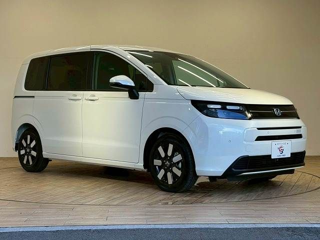 HONDA FREED e:HEV 2025