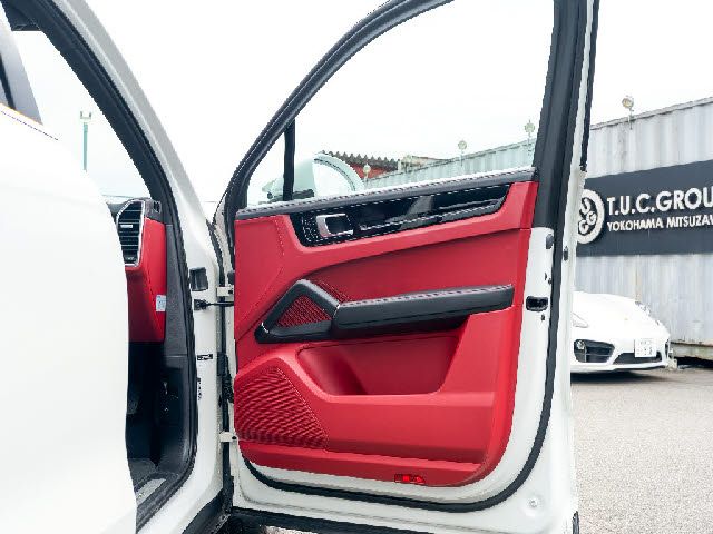 PORSCHE PORSCHE Cayenne 2020