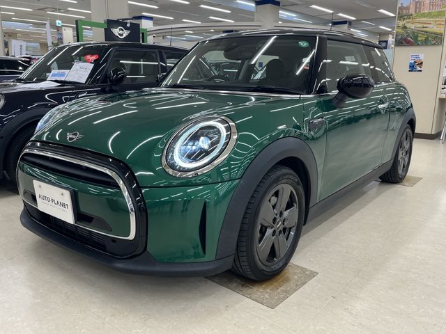 BMW MINI COOPER D 2021