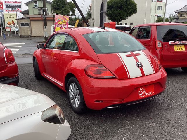 VOLKSWAGEN VOLKSWAGEN The BEETLE 2016