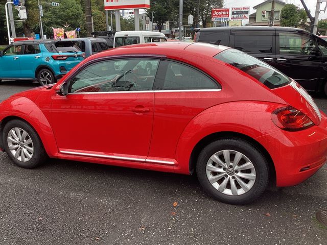 VOLKSWAGEN VOLKSWAGEN The BEETLE 2016