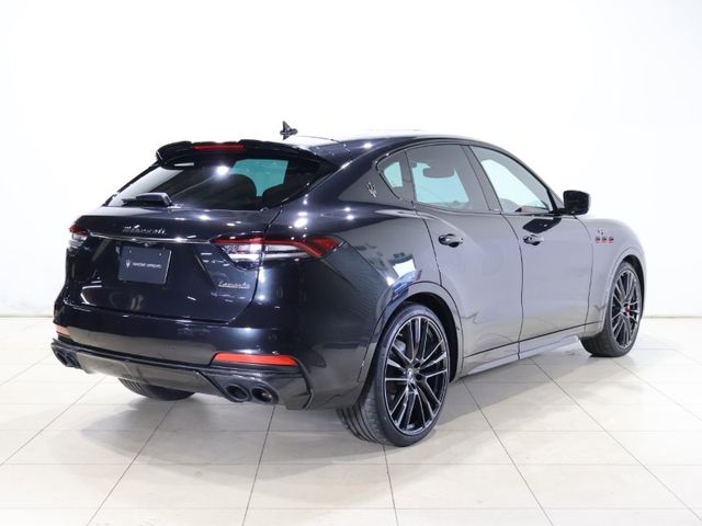 MASERATI MASERATI Levante 2021