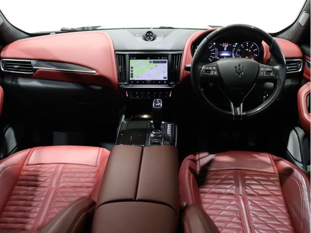 MASERATI MASERATI Levante 2021